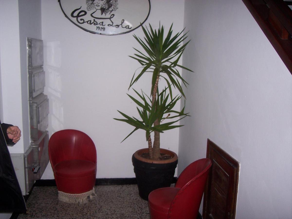 Casa Lola Hotel Ponteareas Exterior photo